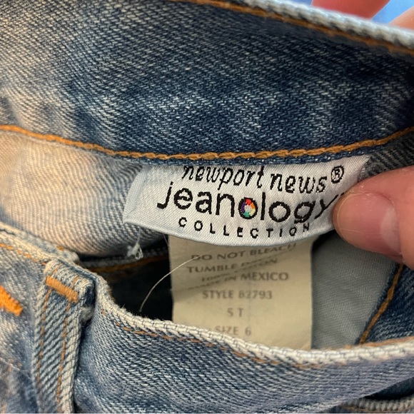 Vintage 90s Deadstock Mom Jeans - Picture 7 of 16